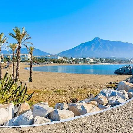 New & Beautiful Loft In Puerto Banus Apartamento