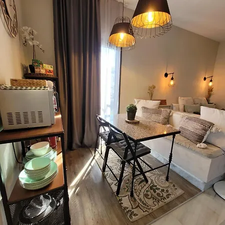 Apartamento New & Beautiful Loft In Puerto Banus *